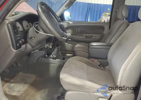 2003 Toyota Tacoma Xtracab z USA, uszkodzony, nr VIN 5TEWN72N43Z187048